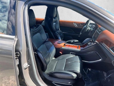 2017 Lincoln Continental Black Label