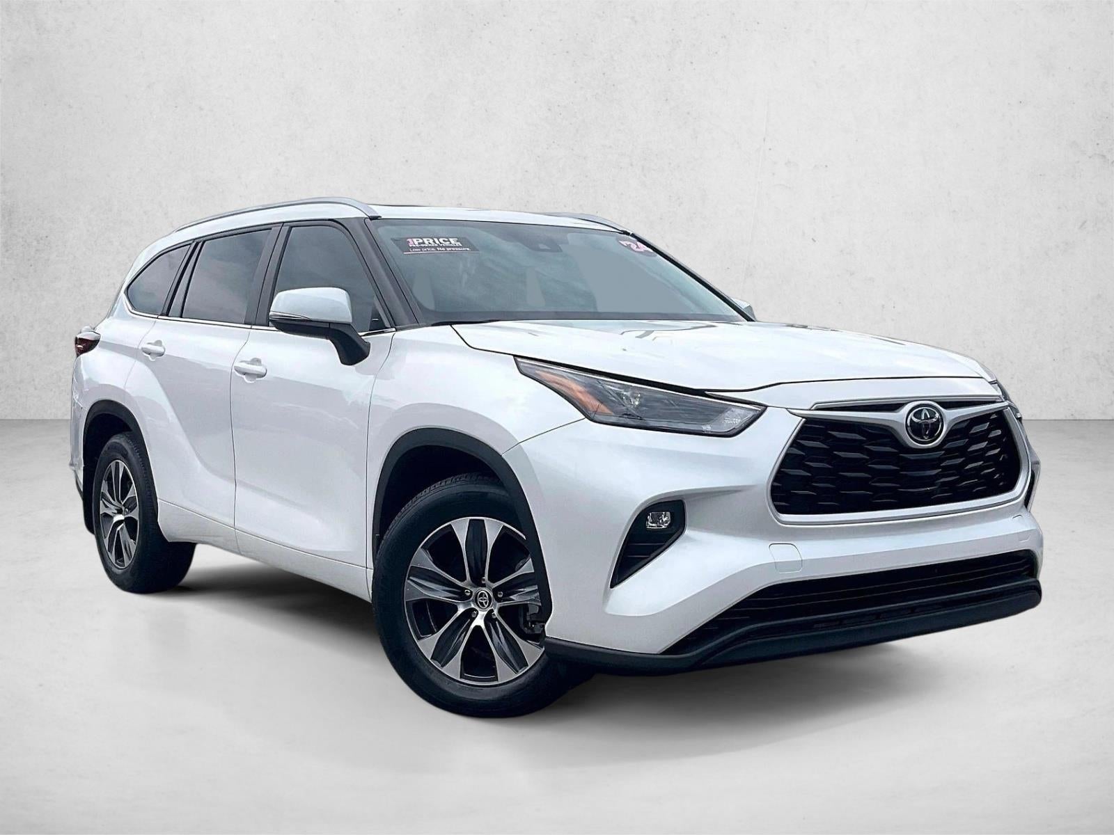 2024 Toyota Highlander XLE