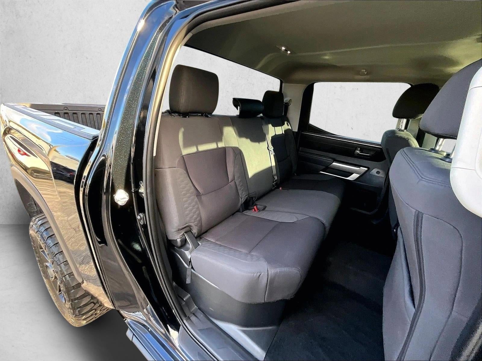 2024 Toyota Tundra 4WD SR5