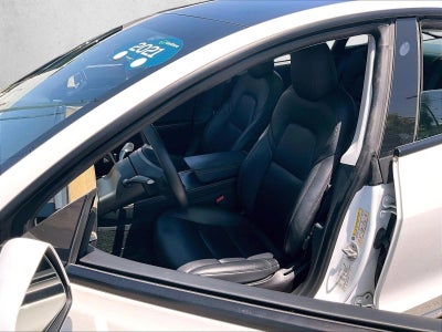 2021 Tesla Model 3 Performance
