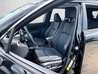 2025 Toyota Corolla Cross Hybrid XSE
