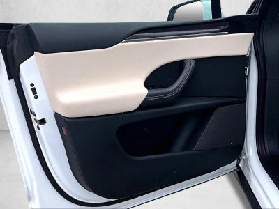 2023 Tesla Model X Plaid
