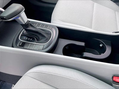 2024 Hyundai Kona SE