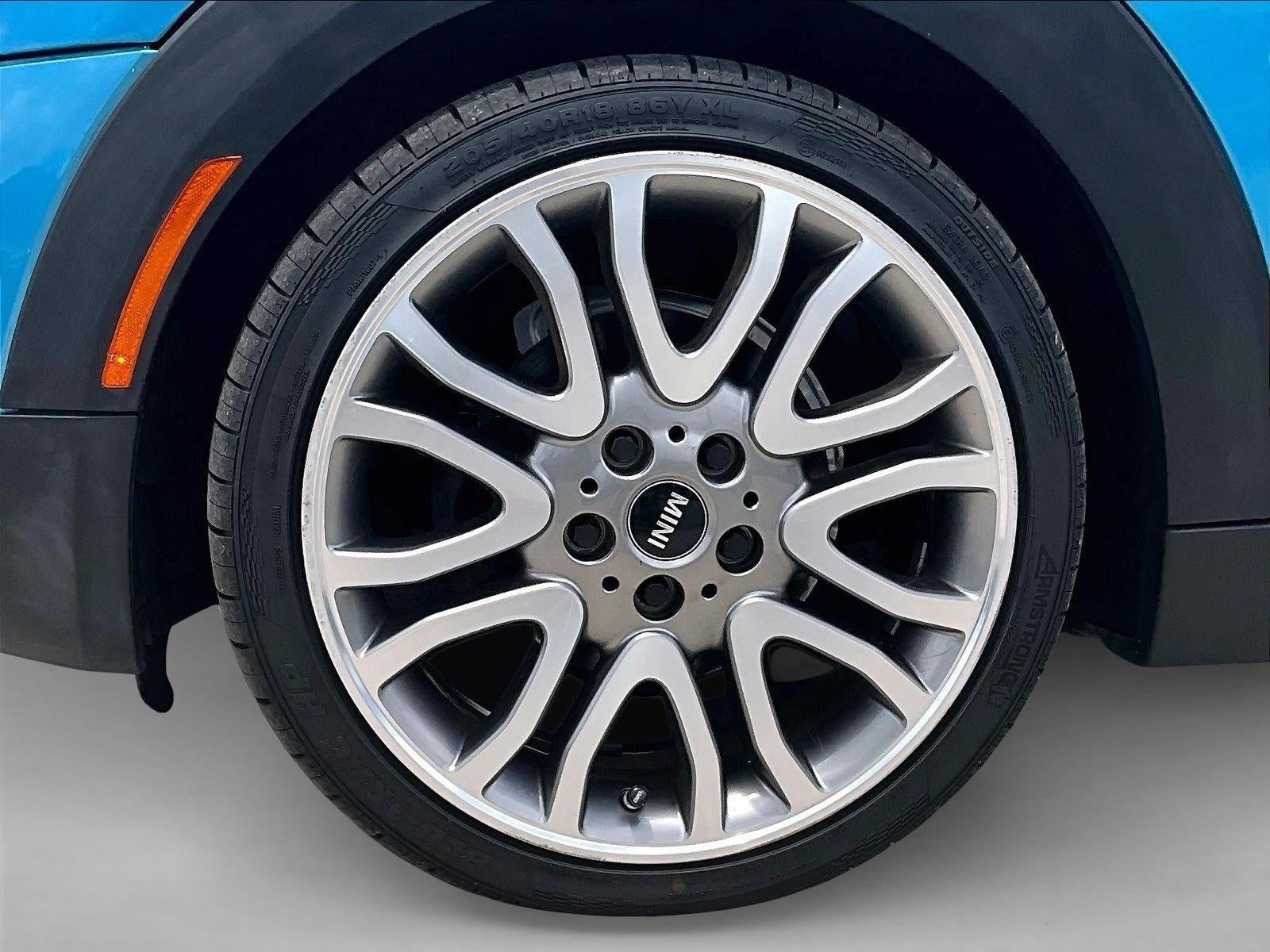 2015 MINI Hardtop Base