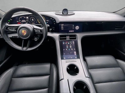 2022 Porsche Taycan GTS