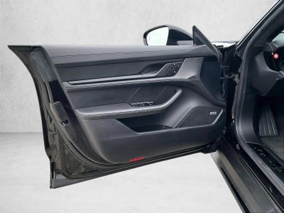 2022 Porsche Taycan GTS