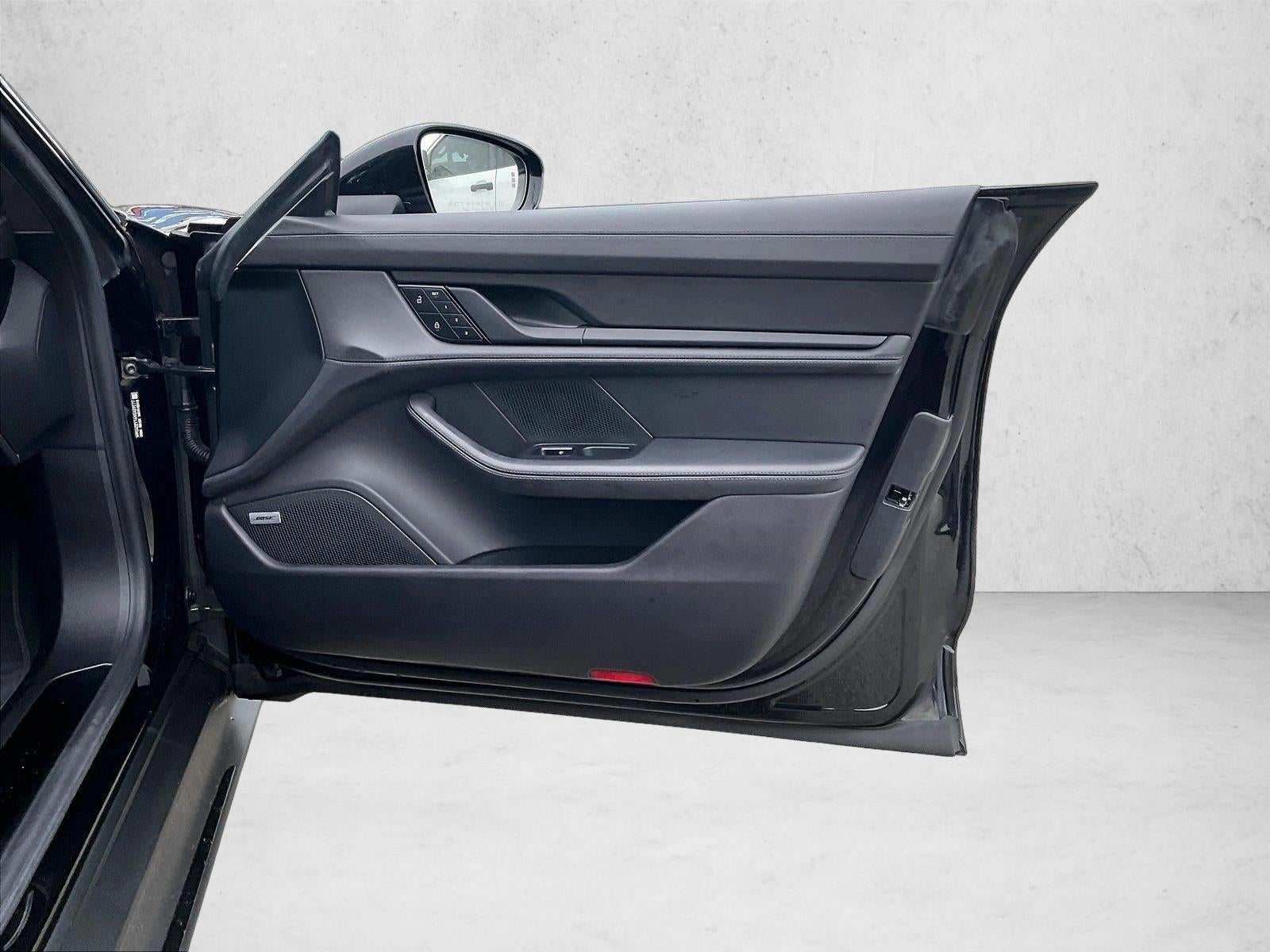 2022 Porsche Taycan GTS