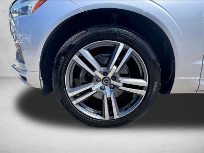 2020 Volvo XC60 T5 Momentum