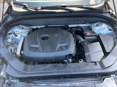 2020 Volvo XC60 T5 Momentum