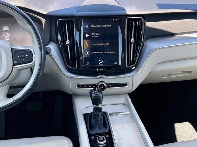 2020 Volvo XC60 T5 Momentum