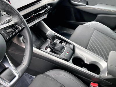 2025 Alfa Romeo Tonale Base