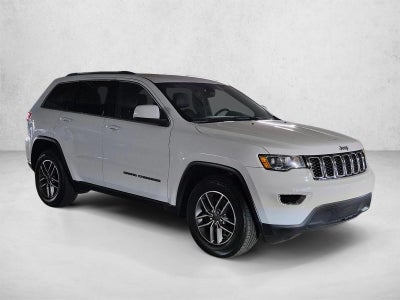 2019 Jeep Grand Cherokee Laredo E 4x2