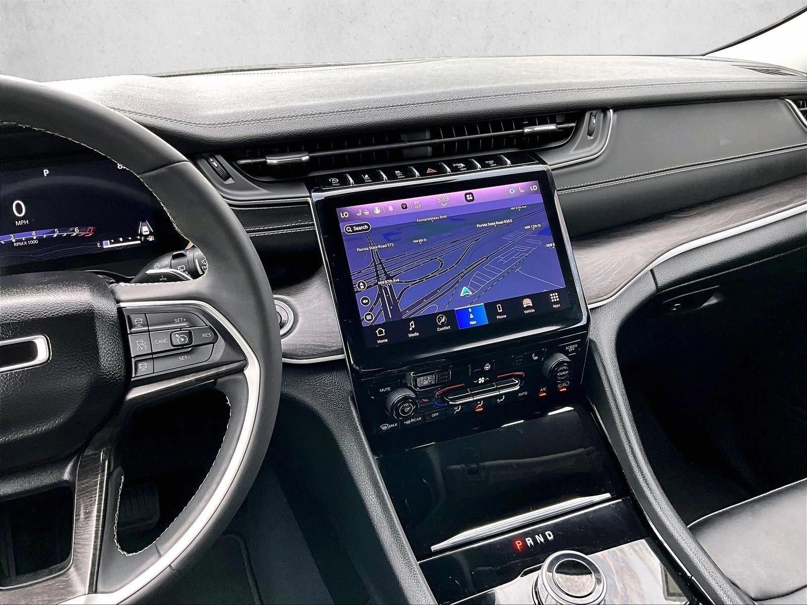 2023 Jeep Grand Cherokee Limited 4x2