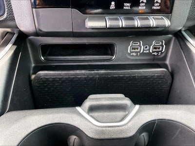 2022 RAM 1500 Big Horn Quad Cab 4x2 6'4" Box