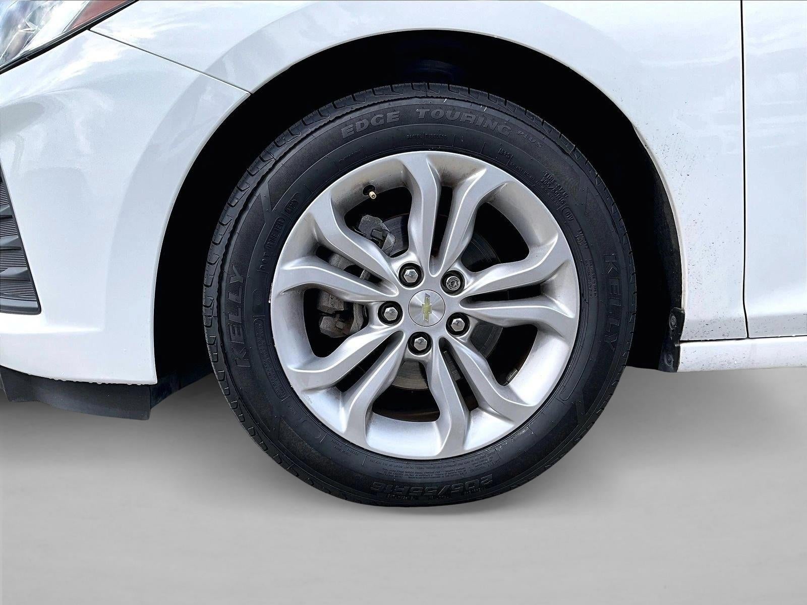 2019 Chevrolet Cruze LS