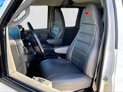 2019 Chevrolet Express Passenger 3500 LT