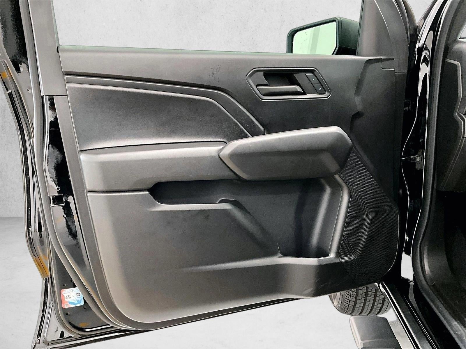 2024 Chevrolet Colorado WT