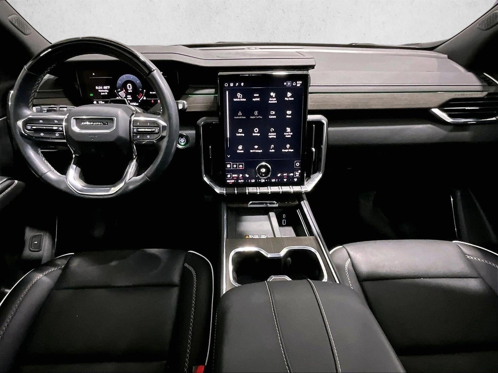 2025 GMC Acadia Denali