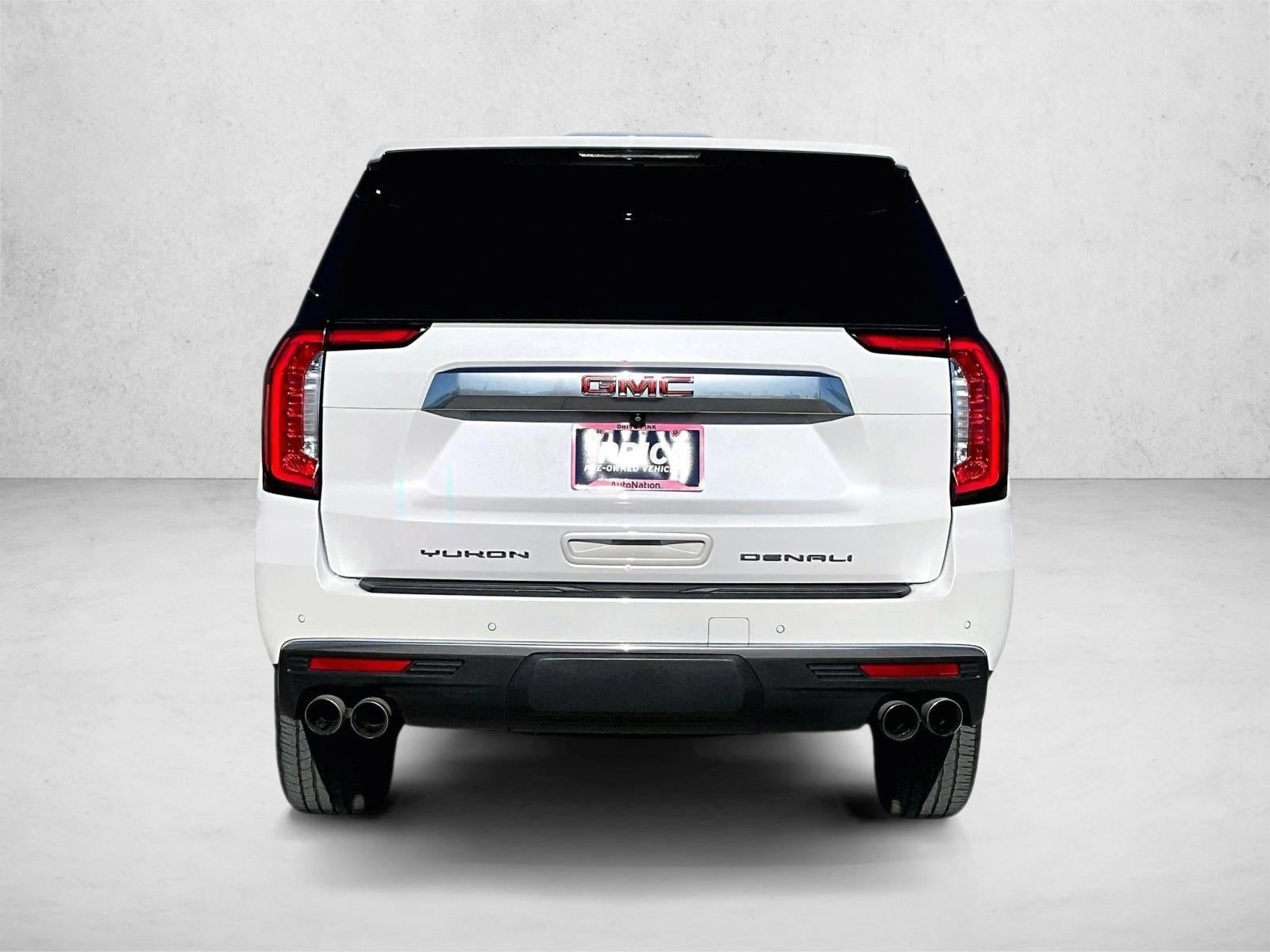 2021 GMC Yukon XL Base
