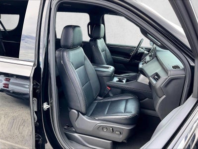 2023 Chevrolet Suburban LS