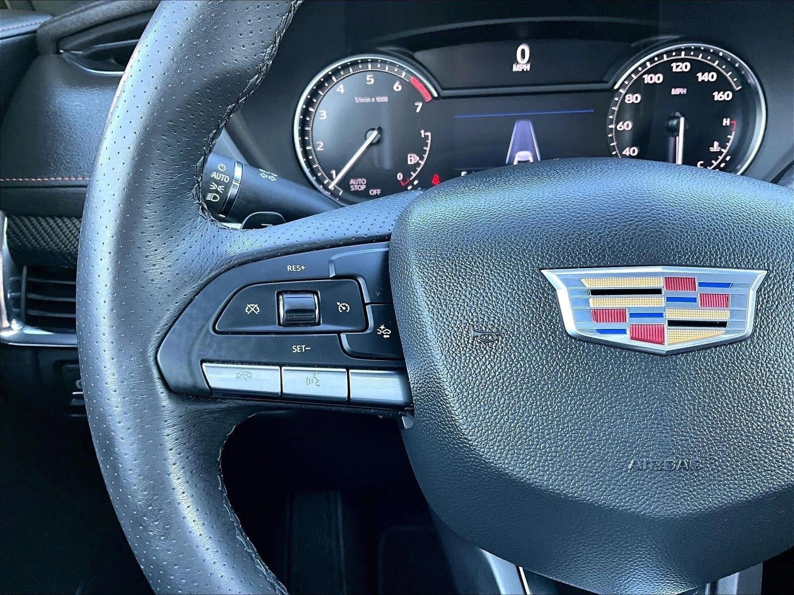 2023 Cadillac XT4 Sport