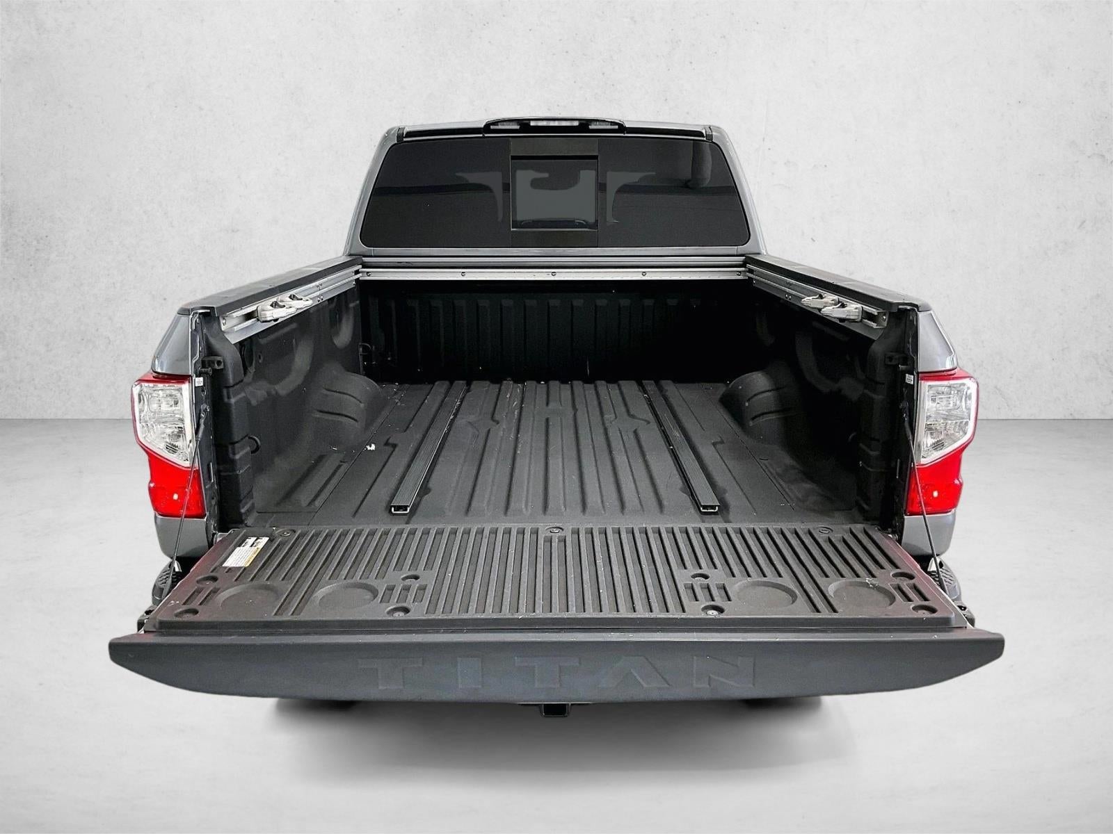 2021 Nissan TITAN Crew Cab SV 4x2