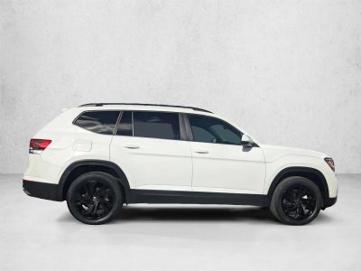 2022 Volkswagen Atlas 2.0T SE w/Technology