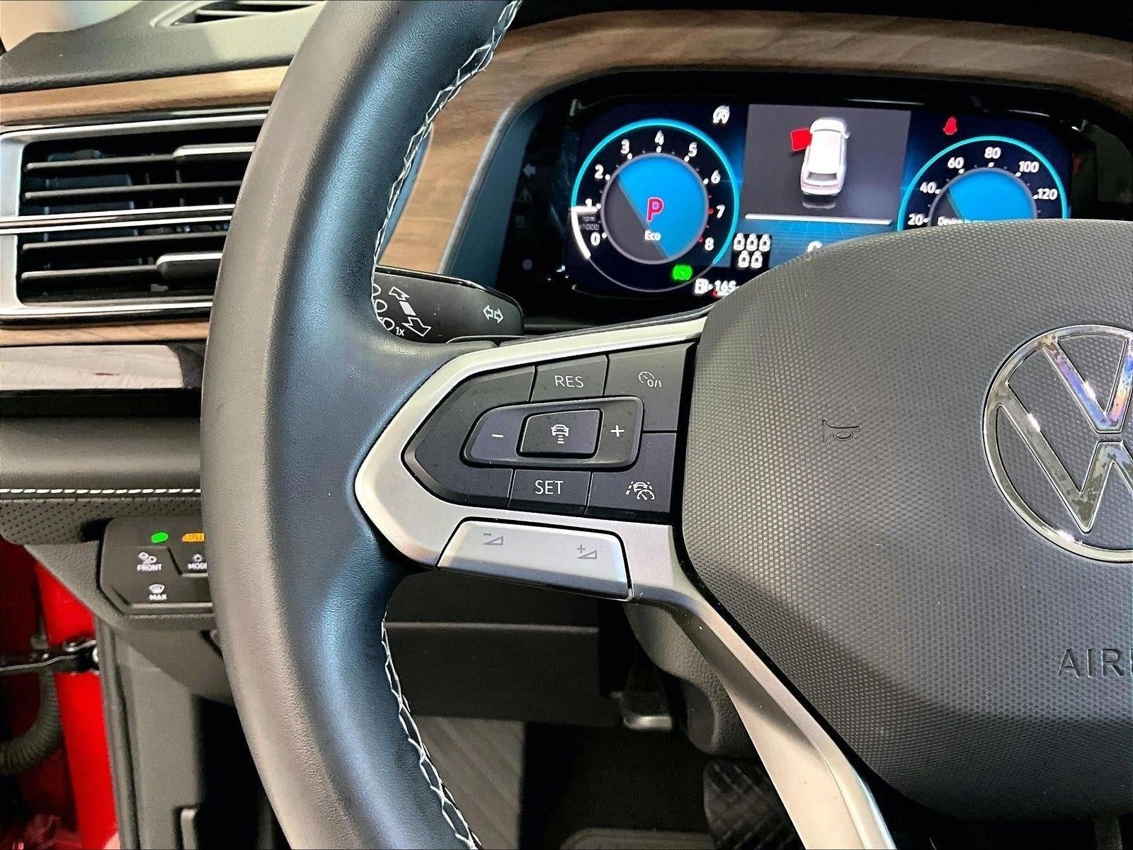 2024 Volkswagen Atlas 2.0T SE w/Technology