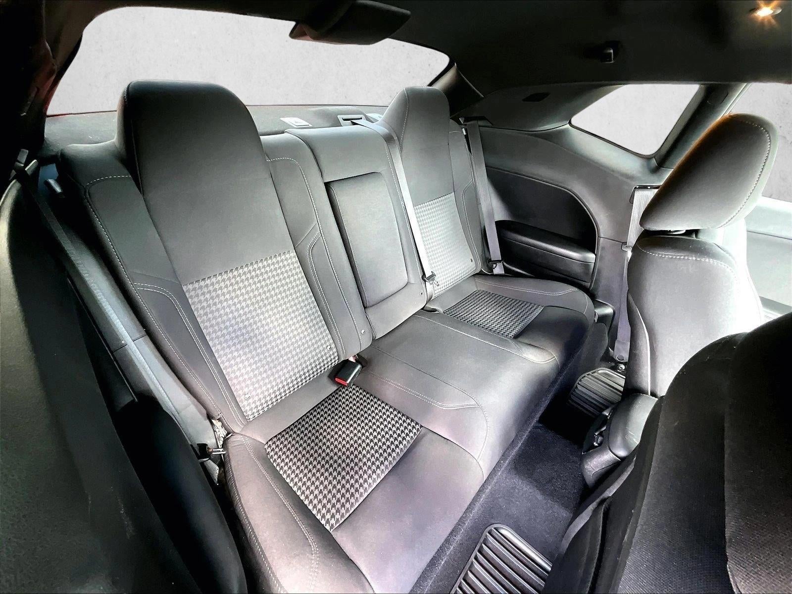 2019 Dodge Challenger SXT