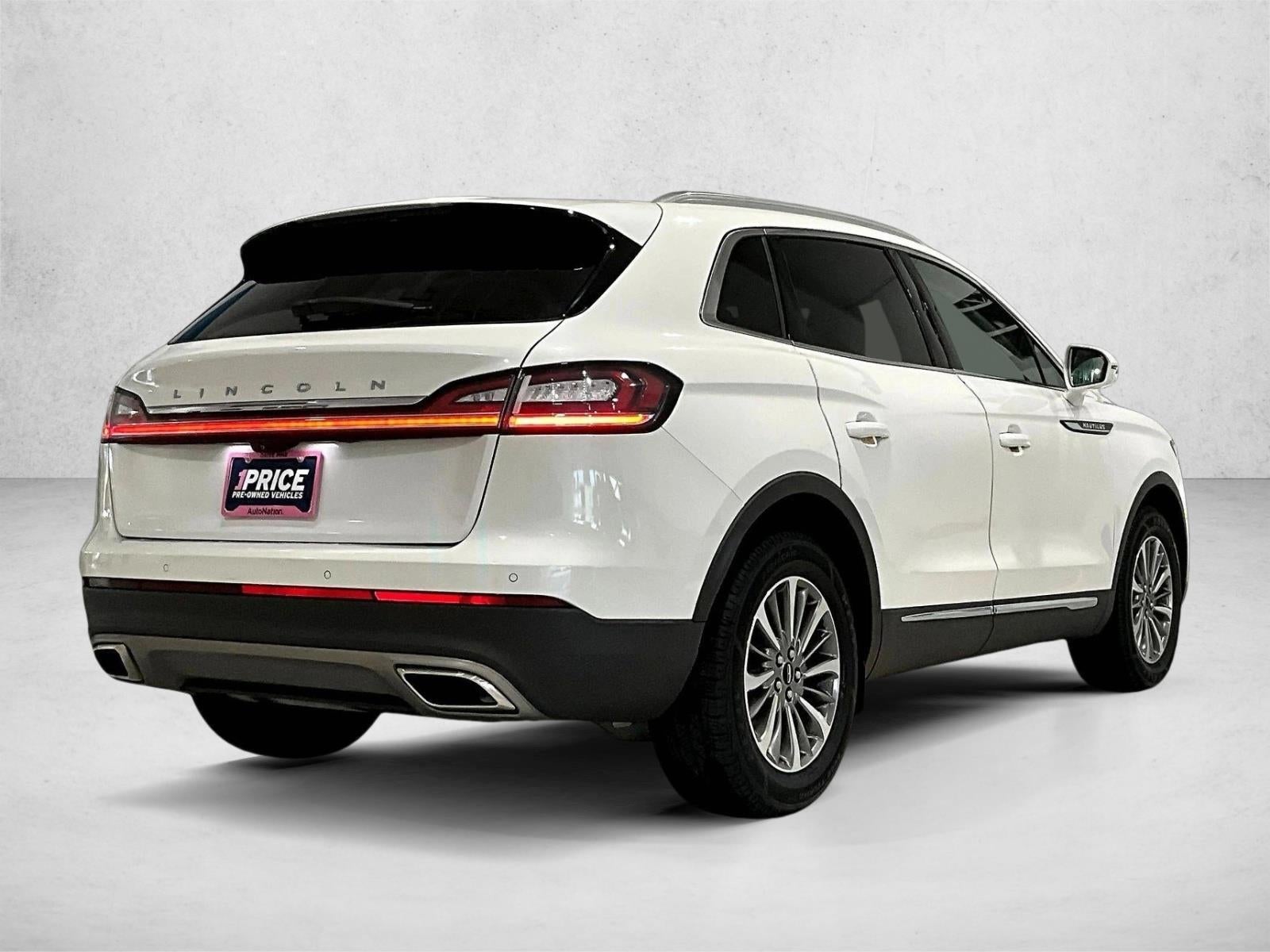 2023 Lincoln Nautilus Standard