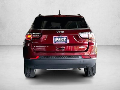2022 Jeep Compass Latitude FWD