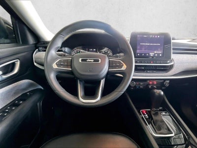 2022 Jeep Compass Latitude FWD