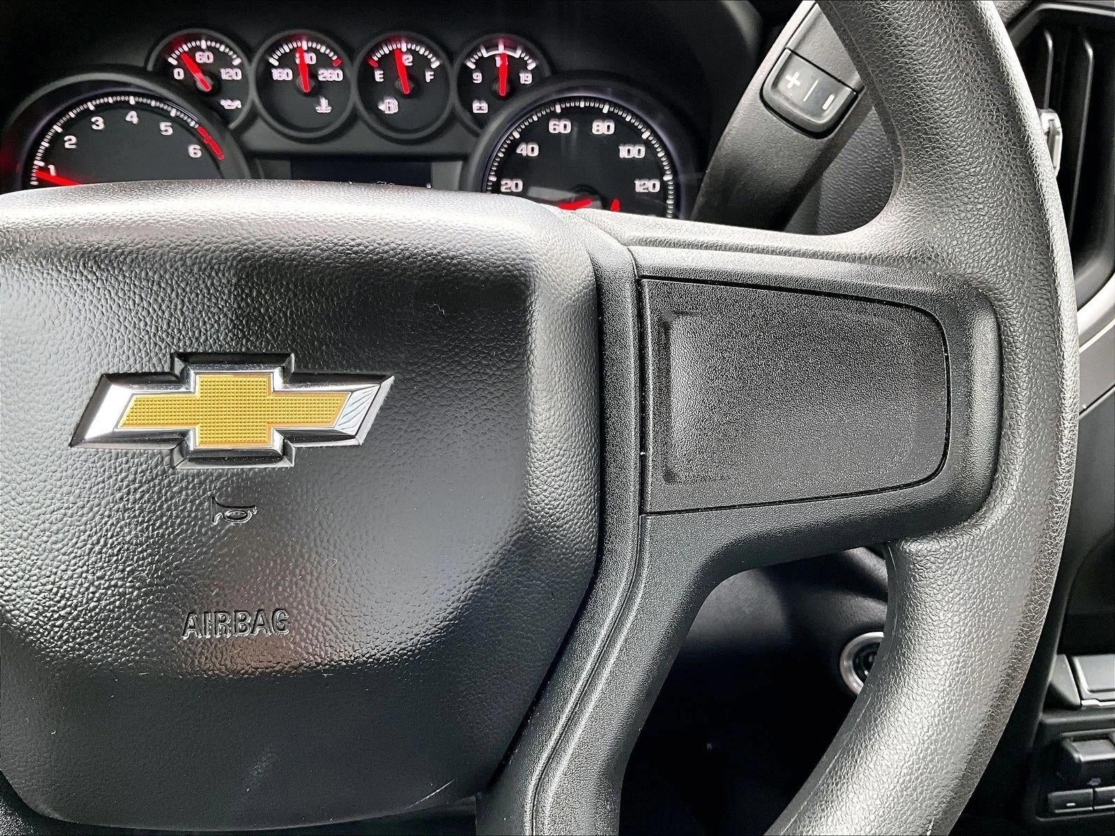 2024 Chevrolet Silverado 1500 Custom