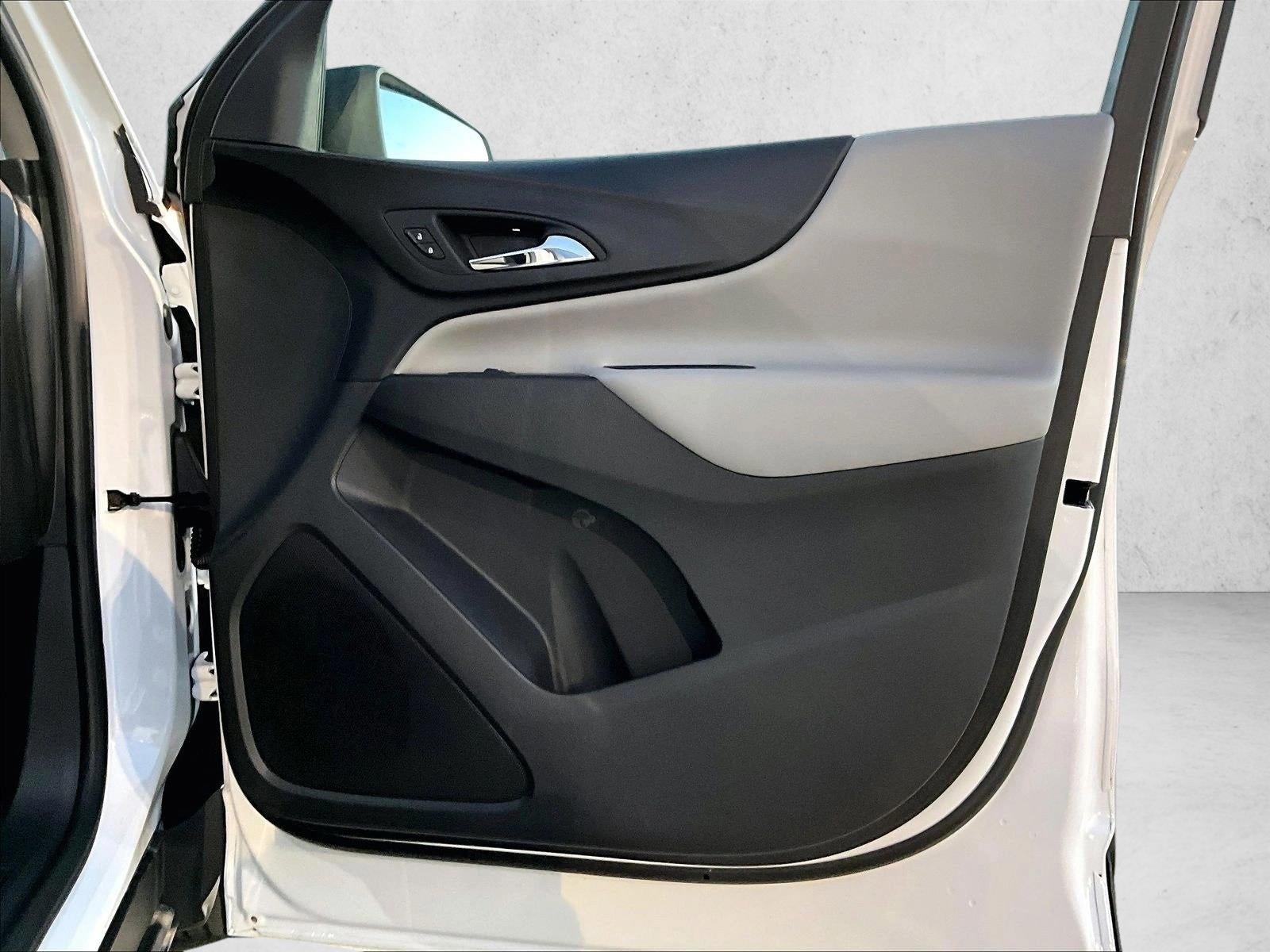 2024 Chevrolet Equinox Base