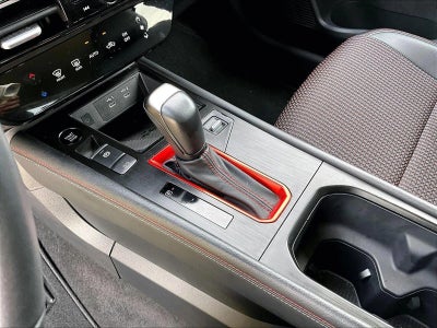 2025 Nissan Kicks SR FWD