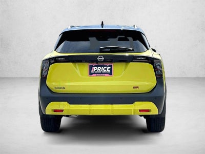 2025 Nissan Kicks SR FWD