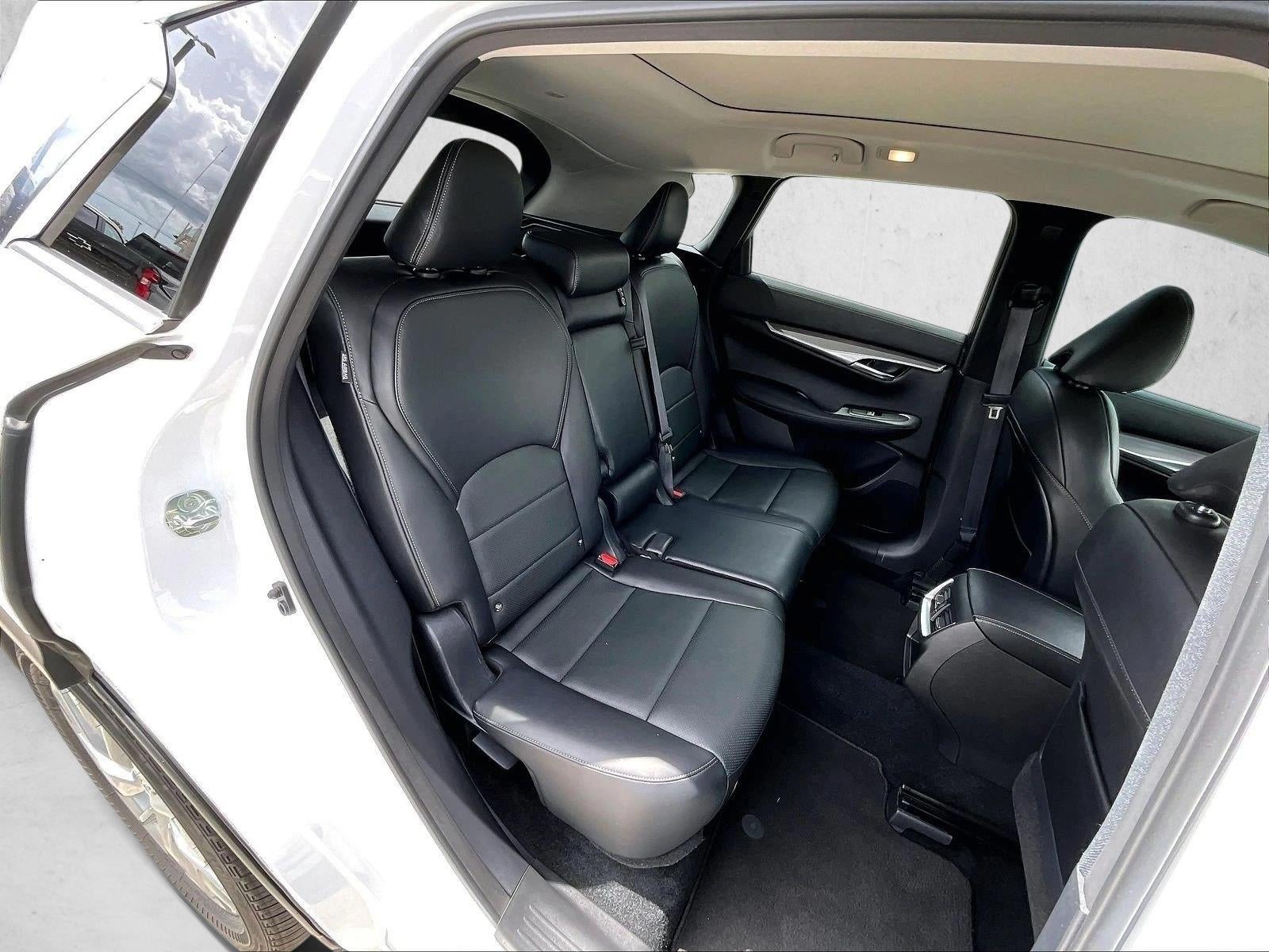 2023 INFINITI QX50 LUXE