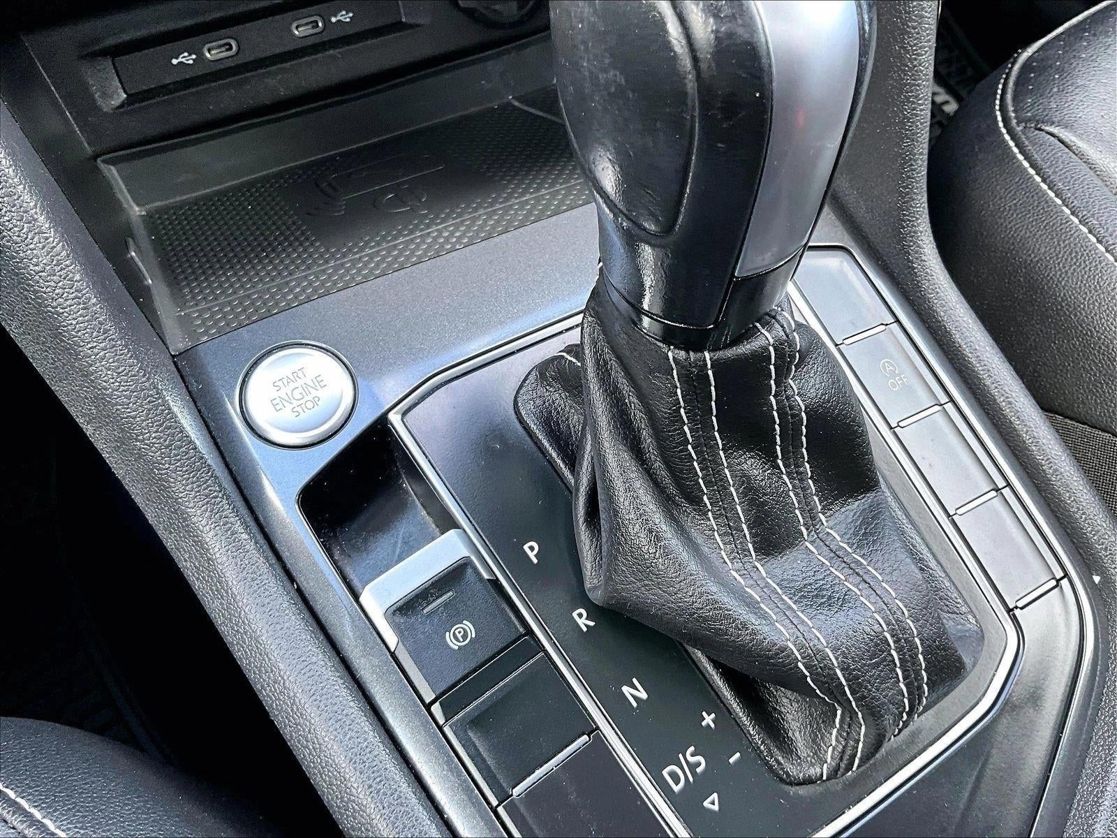 2021 Volkswagen Tiguan Base