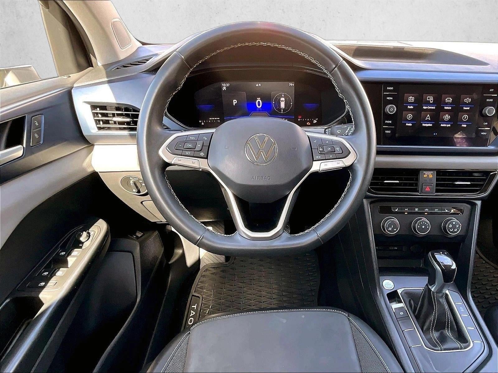 2022 Volkswagen Taos SE