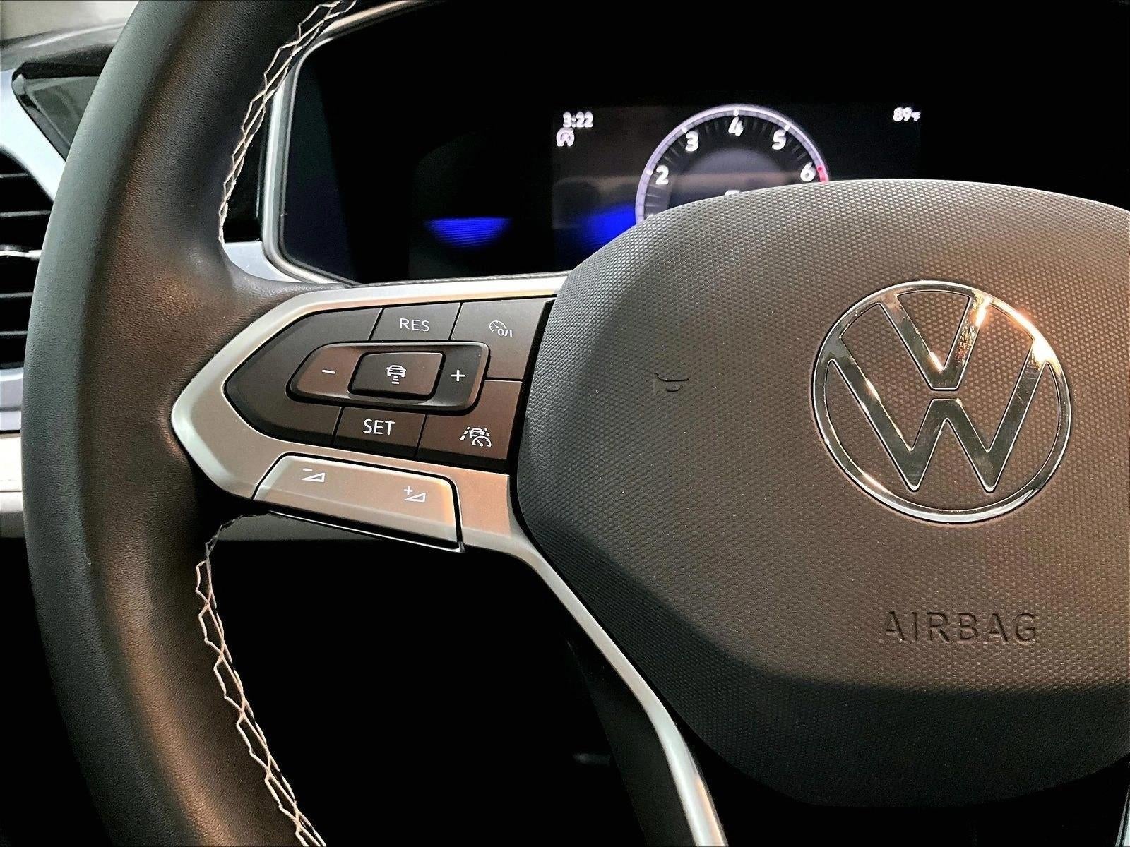 2025 Volkswagen Taos 1.5T SE