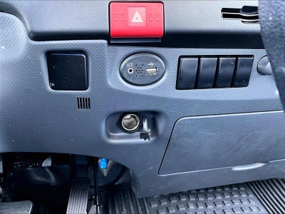 2024 Chevrolet Low Cab Forward 4500 HG NA