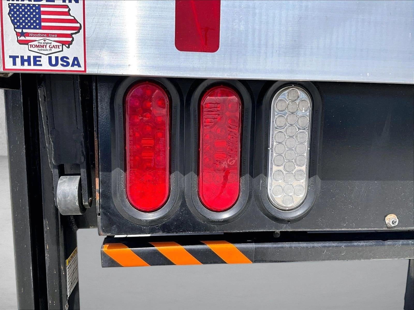 2024 Chevrolet Low Cab Forward 4500 HG NA