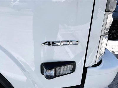 2024 Chevrolet Low Cab Forward 4500 HG NA