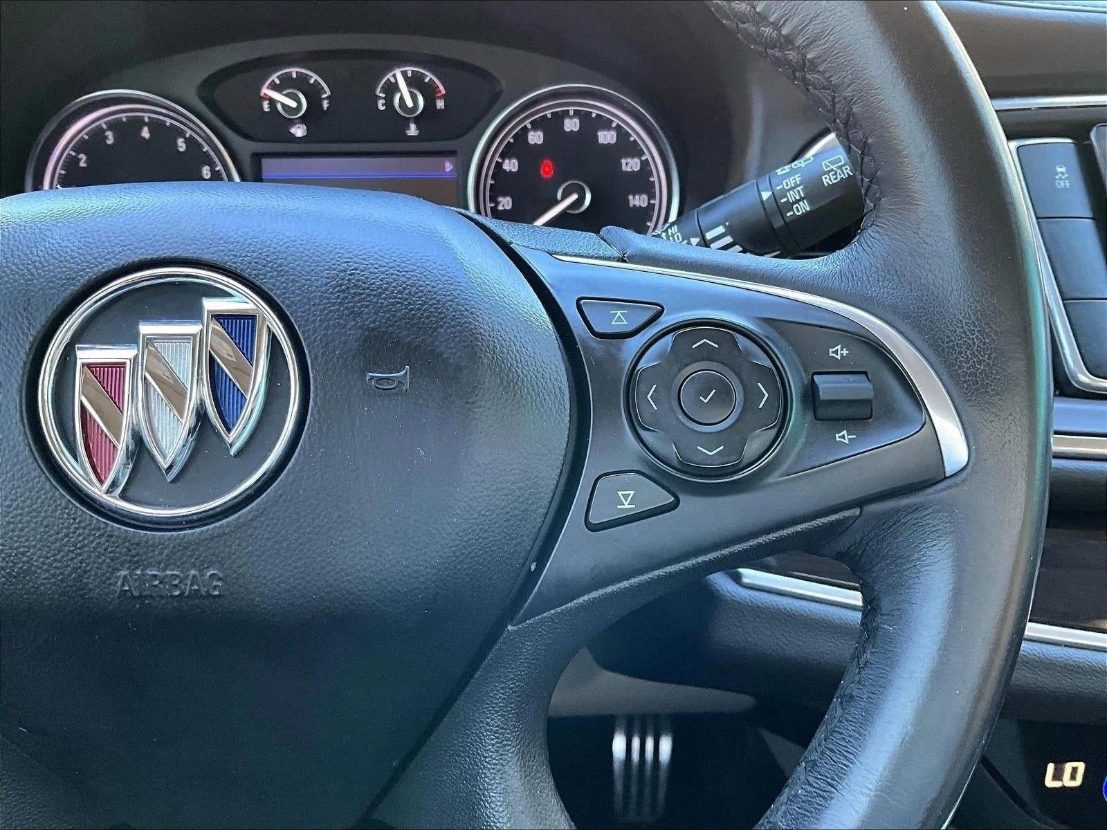 2020 Buick Enclave Essence