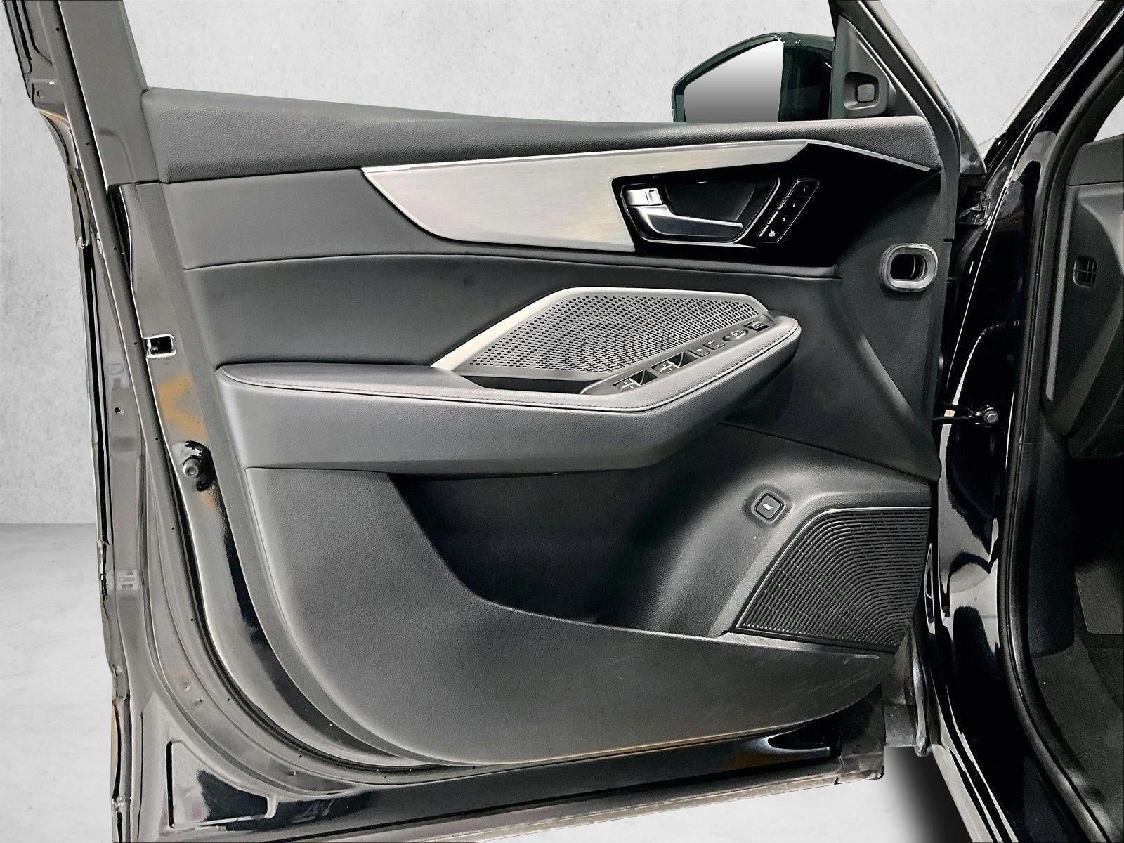 2023 Acura MDX Base