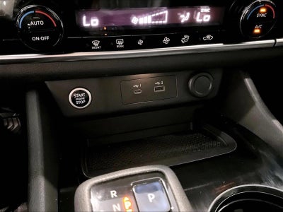 2022 Nissan Rogue SV FWD