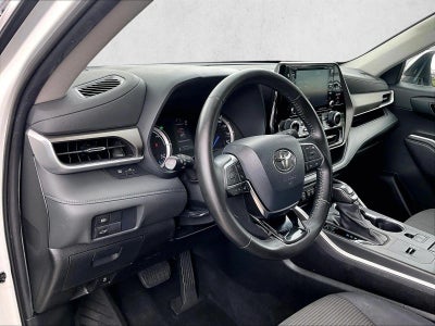 2021 Toyota Highlander Hybrid LE