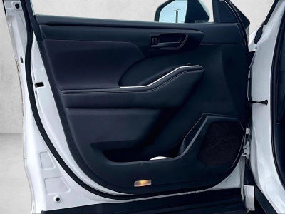 2021 Toyota Highlander Hybrid LE