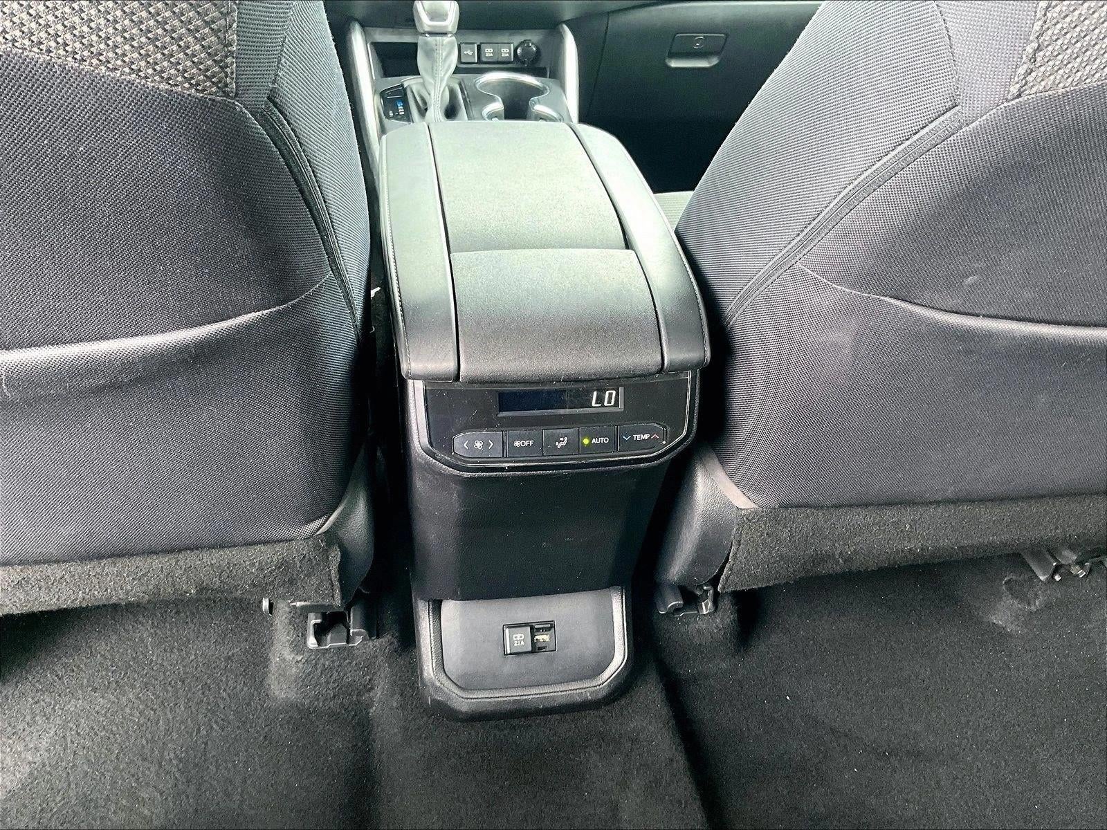 2021 Toyota Highlander Hybrid LE