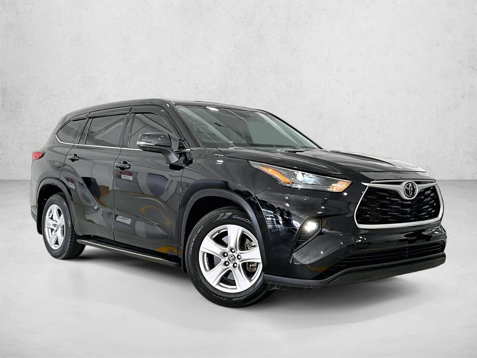 2022 Toyota Highlander LE